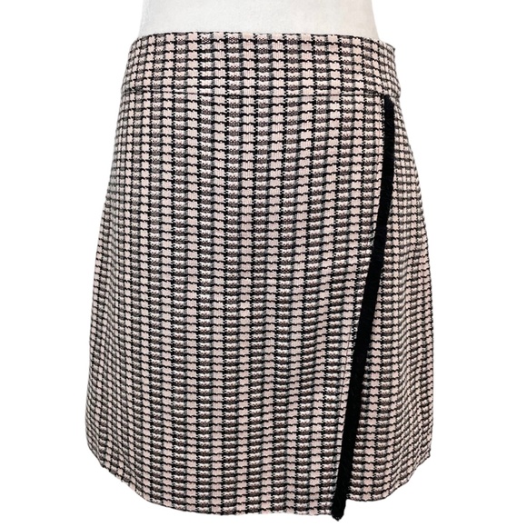 New J Crew Tweed Faux Wrap Mini Skirt E1665 Black Pink Size 4 - Picture 1 of 13